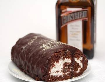 Schoko-Orangen-Roulade Schoko-Orangen-Roulade