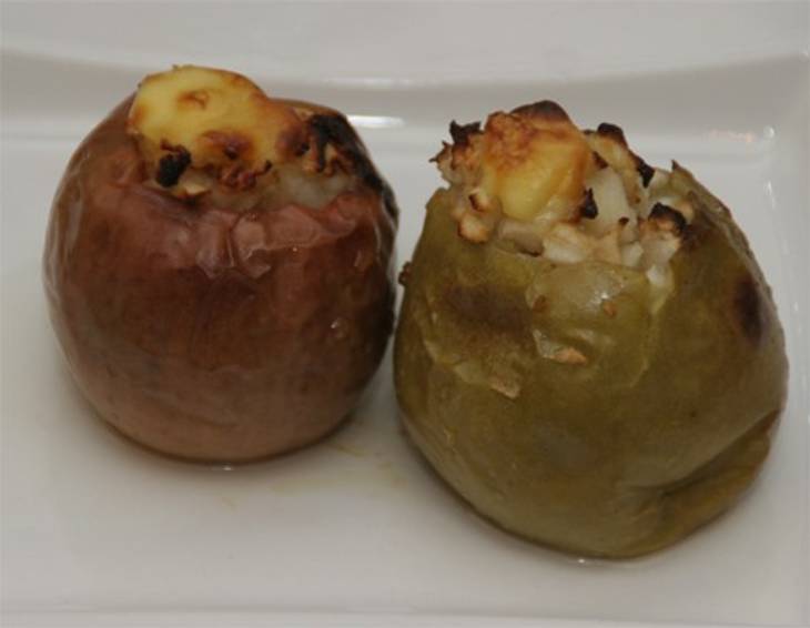 Bratapfel mit Faschiertem Bratapfel mit Faschiertem