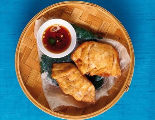 Gedämpfte Wonton-Täschchen mit Shrimps und Schweinefleisch Rezept ... Gedämpfte Wonton-Täschchen mit Shrimps und Schweinefleisch Rezept ...