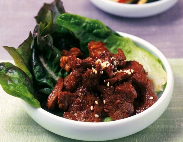 Bulgogi (gebratenes Rindfleisch) Bulgogi (gebratenes Rindfleisch)