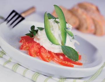 Tomaten-Kohlrabi-Rohkost Tomaten-Kohlrabi-Rohkost