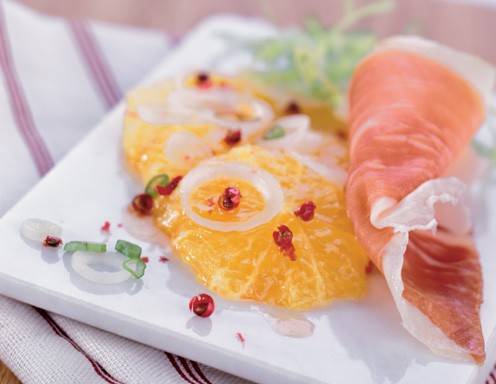 Orangensalat mit San-Daniele-Schinken Rezept - ichkoche.de Orangensalat mit San-Daniele-Schinken Rezept - ichkoche.de