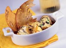 Safranäpfel mit Blauschimmelkäse überbacken Safranäpfel mit Blauschimmelkäse überbacken