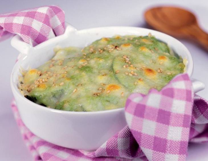 Zucchini-Käse-Gratin Zucchini-Käse-Gratin