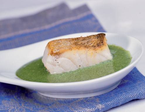 Gebratene Zanderfilets auf Spinatcreme