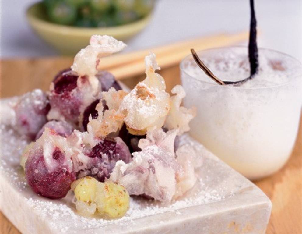 Tempura-Trauben mit Vanilleschaum Tempura-Trauben mit Vanilleschaum
