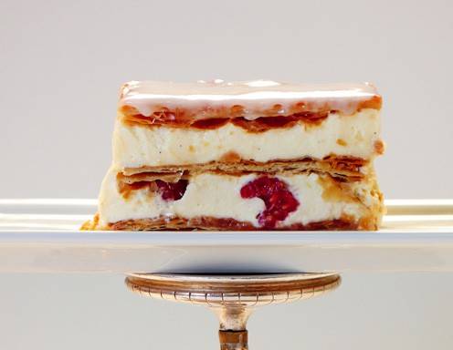 Himbeer-Cremeschnitte mit Zitronencreme Rezept