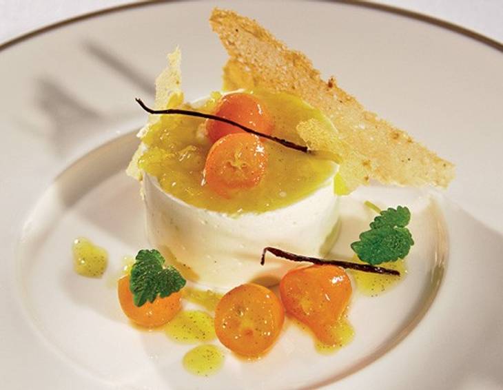 Zitronentörtchen mit Kumquatsragout Zitronentörtchen mit Kumquatsragout