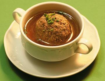 Leberknödelsuppe Leberknödelsuppe
