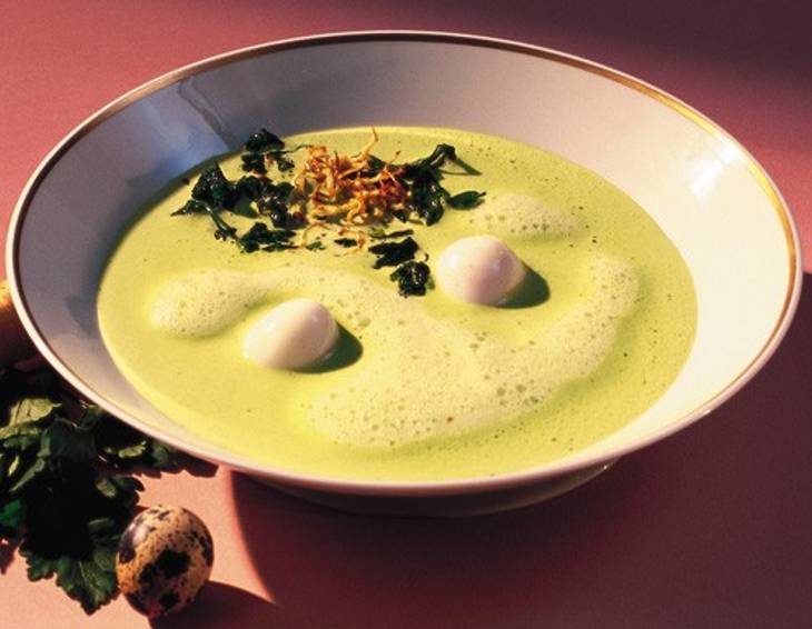 Petersilwurzel-Rahmsuppe Petersilwurzel-Rahmsuppe