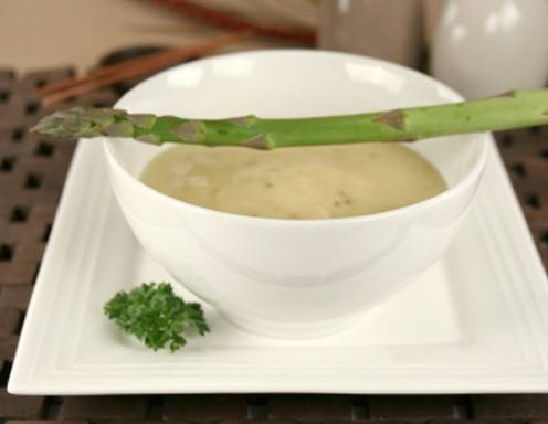 Geeiste Spargelsuppe Rezept - ichkoche.ch