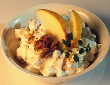 Apfel-Nuss-Salat Apfel-Nuss-Salat