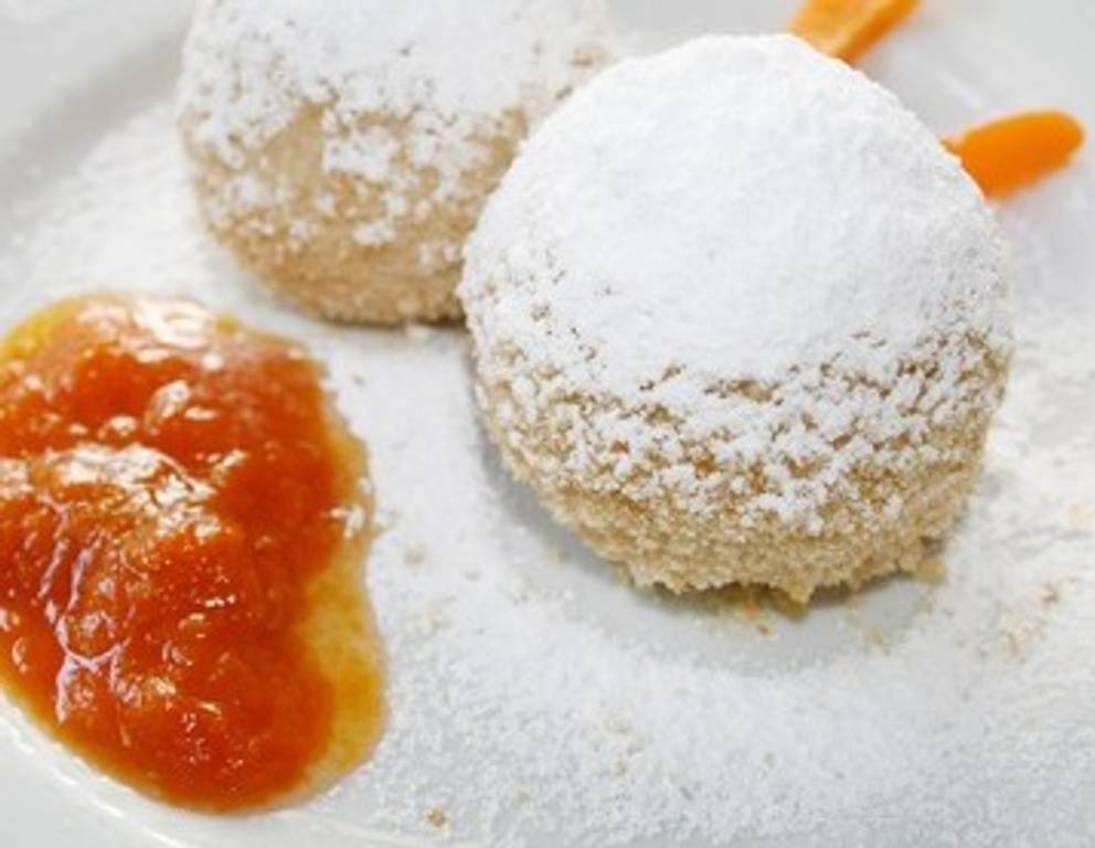 Marillen- oder andere Obstknödel Marillen- oder andere Obstknödel