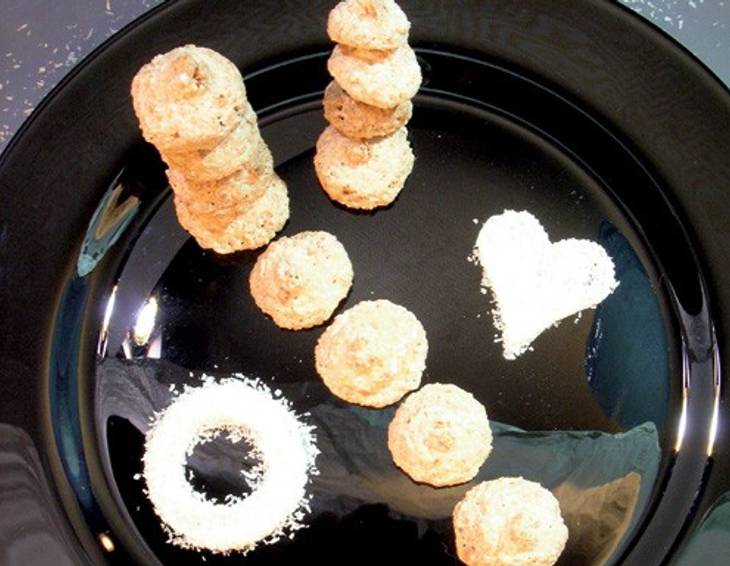 Kokosbusserl Kokosbusserl