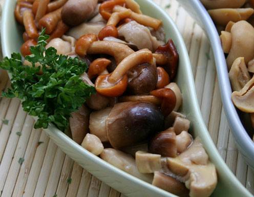 Eingelegte Pilze Rezept - ichkoche.at Eingelegte Pilze Rezept - ichkoche.at