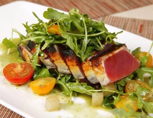 Carpaccio von rotem Thunfisch mit Melone Rezept - ichkoche.de Carpaccio von rotem Thunfisch mit Melone Rezept - ichkoche.de