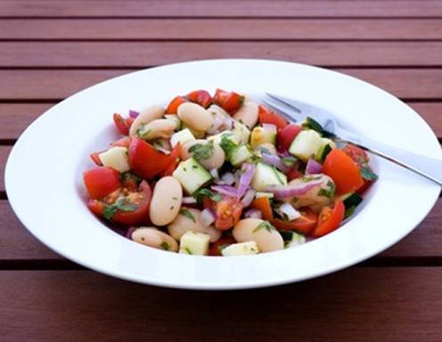 Bohnensalat mit Tomaten Rezept - ichkoche.ch