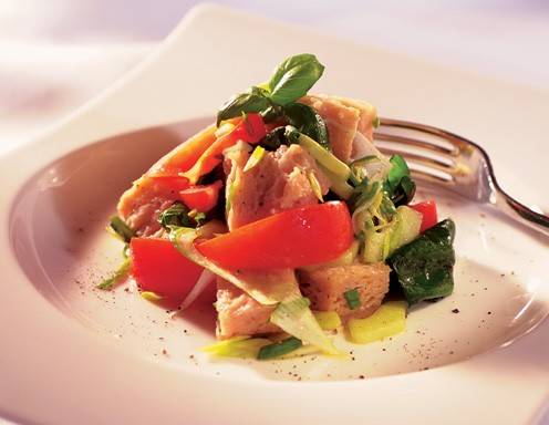 Panzanella (Toskanischer Brotsalat ) Rezept - ichkoche.de Panzanella (Toskanischer Brotsalat ) Rezept - ichkoche.de