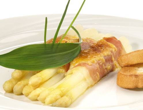 Spargel mit Fontina