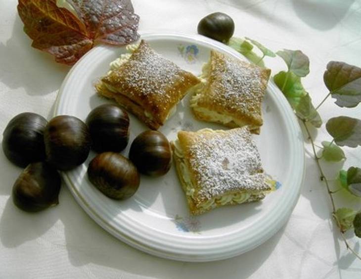 Blätterteig-Maroni-Taschen Blätterteig-Maroni-Taschen