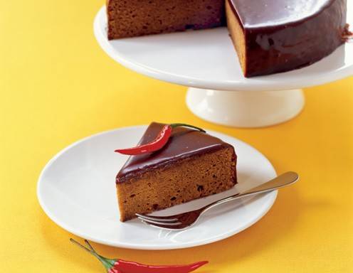 Schokoladetorte mit Chili und Ingwer Rezept - ichkoche.de