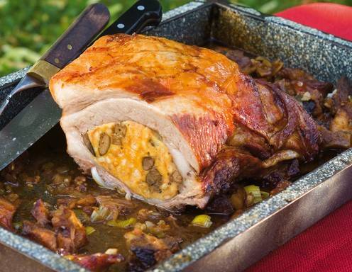 Gefüllte Kalbsbrust auf Kärntner Art Rezept - ichkoche.de Gefüllte Kalbsbrust auf Kärntner Art Rezept - ichkoche.de