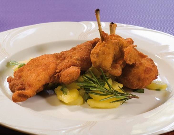 Rosmarin-Backhendl mit Erdäpfel-Rucolasalat Rosmarin-Backhendl mit Erdäpfel-Rucolasalat