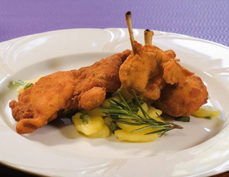 Rosmarin-Backhendl mit Erdäpfel-Rucolasalat