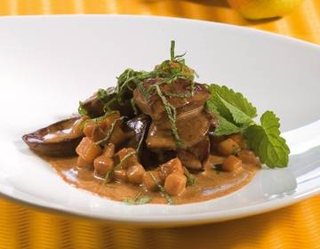 Gebratene Entenleber mit Birnenragout Gebratene Entenleber mit Birnenragout