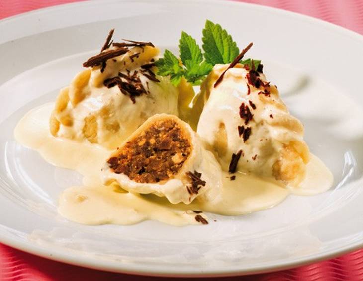 Kletzennudeln mit Mandelmiaßl Kletzennudeln mit Mandelmiaßl