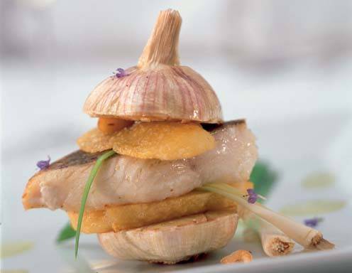 Waller-Gröstel mit Weingartenknoblauch Rezept - ichkoche.de Waller-Gröstel mit Weingartenknoblauch Rezept - ichkoche.de