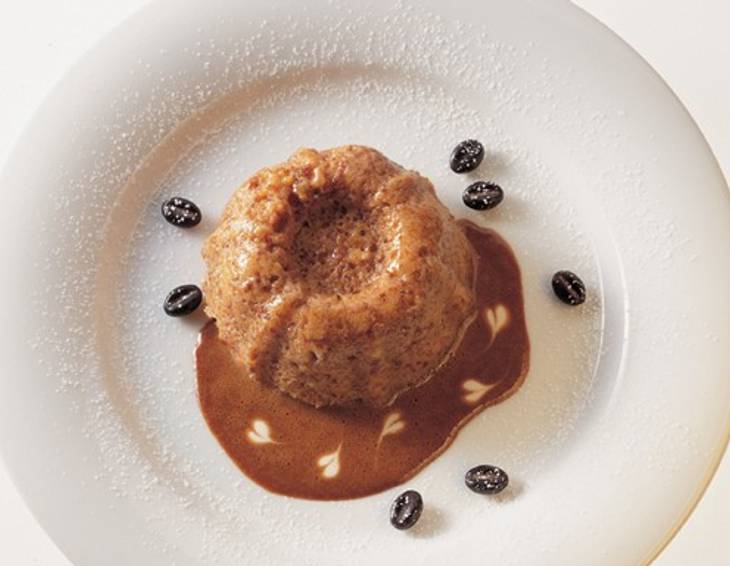 Cantuccini-Pudding mit Kaffee-Sauce