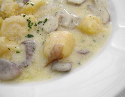 Gnocchi mit cremigen Steinpilzen