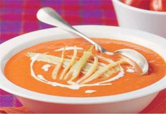 Tomatencreme Suppe mit Fenchel
