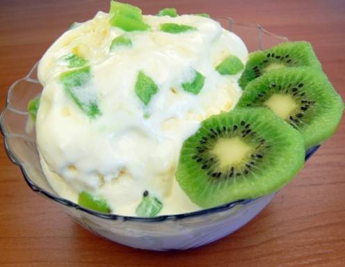 Kiwi-Kiwano Parfait