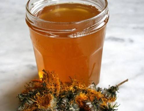 Löwenzahnsirup Rezept - ichkoche.de Löwenzahnsirup Rezept - ichkoche.de