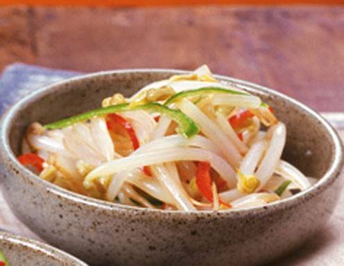 Sojabohnensprossen - Namul Rezept - ichkoche.at Sojabohnensprossen - Namul Rezept - ichkoche.at