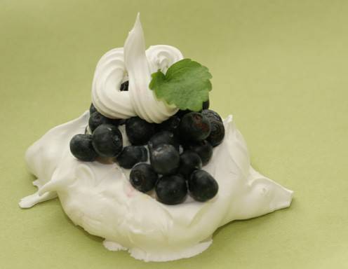 Heidelbeer-Baiser Rezept - ichkoche.ch Heidelbeer-Baiser Rezept - ichkoche.ch