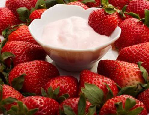 Erdbeerkaltschale Rezept - ichkoche.de Erdbeerkaltschale Rezept - ichkoche.de