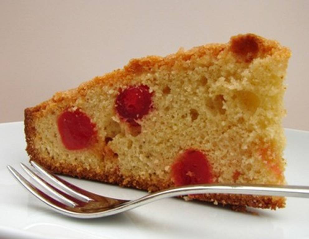 Becherkuchen mit Kirschen Becherkuchen mit Kirschen