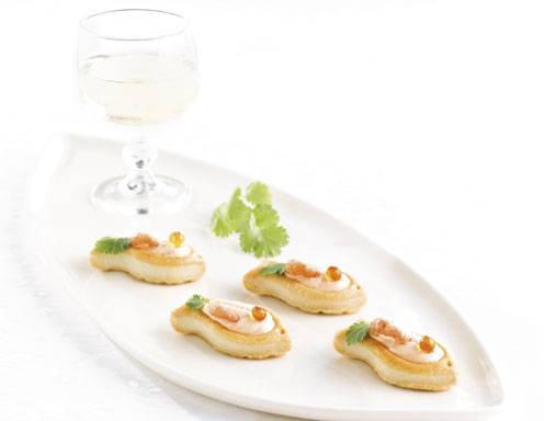 Pidy Gourmet Fishka mit Räucherlachsschaum Rezept - ichkoche.de