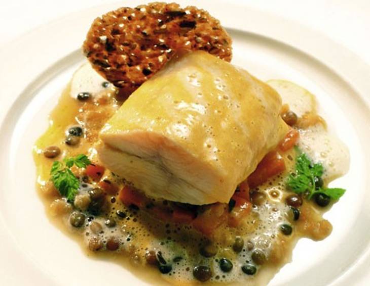 Alpenlachs mit Ofenkürbis und Balsamico-Linsen