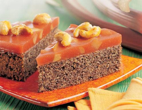 Mohn-Rhabarbertorte mit Cashew Nüssen Rezept - ichkoche.at
