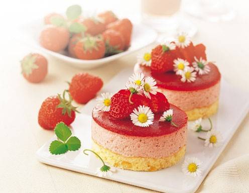 Erdbeertörtchen Rezept - ichkoche.de Erdbeertörtchen Rezept - ichkoche.de