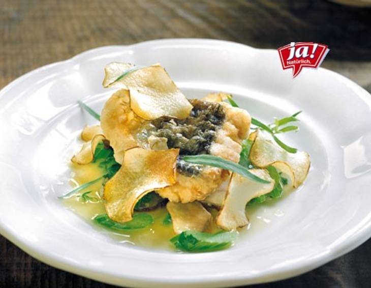 Knuspriger Karpfen auf Sellerie-Topinamburgemüse Knuspriger Karpfen auf Sellerie-Topinamburgemüse