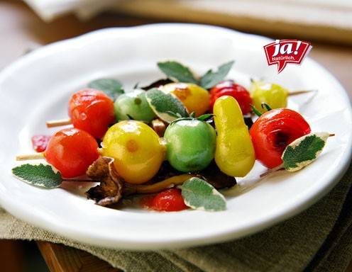 Paradeiser-Spießchen mit Waldpilzen und Salbei Rezept - ichkoche.de Paradeiser-Spießchen mit Waldpilzen und Salbei Rezept - ichkoche.de