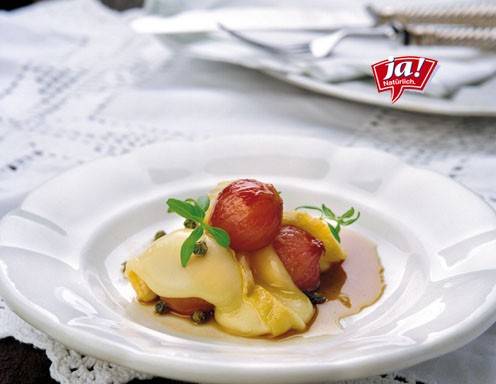 Lauwarmer Münsterkäse mit Pfefferschalotten Rezept - ichkoche.de Lauwarmer Münsterkäse mit Pfefferschalotten Rezept - ichkoche.de