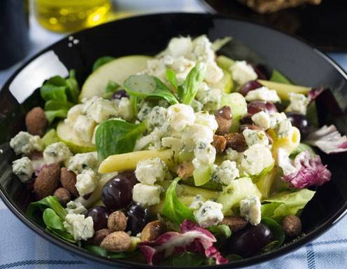 Nussiger Salat Rezept - ichkoche.de