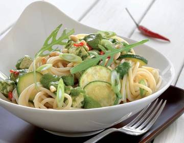 Zucchini und Pasta