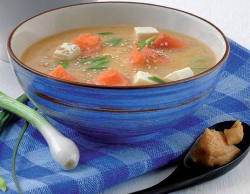 Miso-Suppe mit Tofu und Lachs Rezept - ichkoche.de Miso-Suppe mit Tofu und Lachs Rezept - ichkoche.de